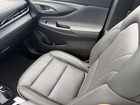 Used 2024 Buick Envista Avenir FWD image 16