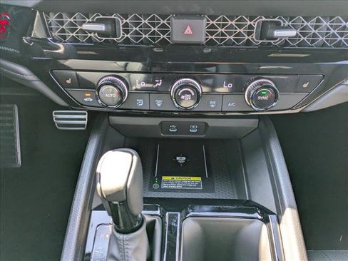 Used 2025 Honda Accord Sport image 16