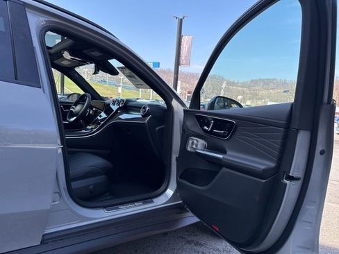 New 2026 Mercedes-Benz GLC 300 4MATIC image 25