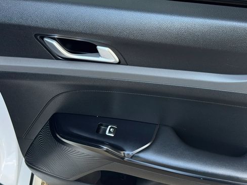 Used 2022 Kia K5 GT-Line FWD image 22
