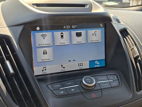 Used 2018 Ford Escape SE w/ SE Sync 3 Package AWD/4WD image 46