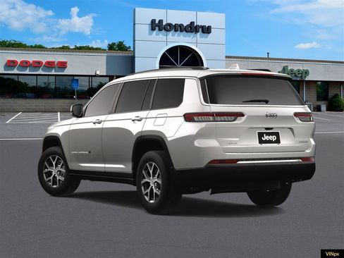 New 2025 Jeep Grand Cherokee L Limited image 5