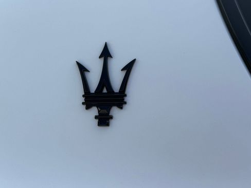 Certified 2022 Maserati Levante Modena image 24