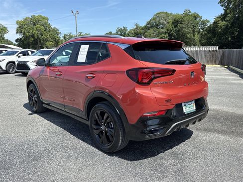 Used 2024 Buick Encore GX Sport Touring w/ Comfort Package image 3