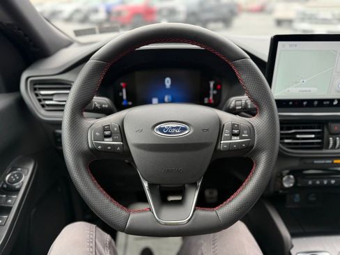 Used 2023 Ford Escape ST-Line w/ Tech Pack #1 image 15