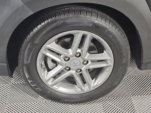Used 2021 Hyundai Kona SE w/ Cargo Package FWD image 10