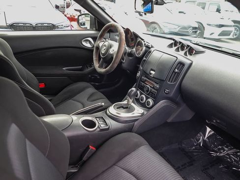Used 2013 Nissan 370Z Coupe w/ Sport Pkg RWD image 13