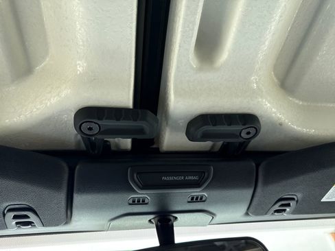 Used 2022 Jeep Wrangler Sport S image 21