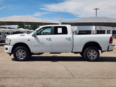 Used 2024 RAM 2500 Laramie AWD/4WD image 4