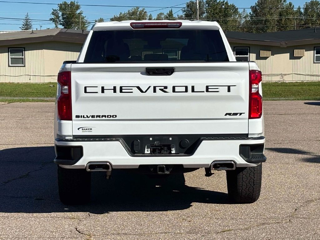 Used 2024 Chevrolet Silverado 1500 RST AWD/4WD image 30