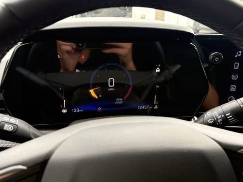 Certified 2025 Chevrolet Trax ACTIV image 7