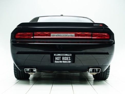 Used 2010 Dodge Challenger SRT8 w/ SRT Option Group II RWD image 17