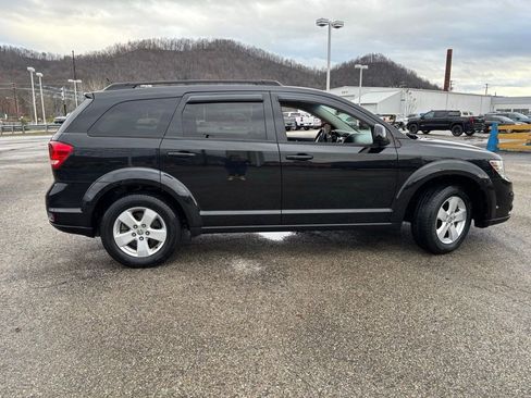 Used 2012 Dodge Journey SXT w/ Flexible Seating Group image 6