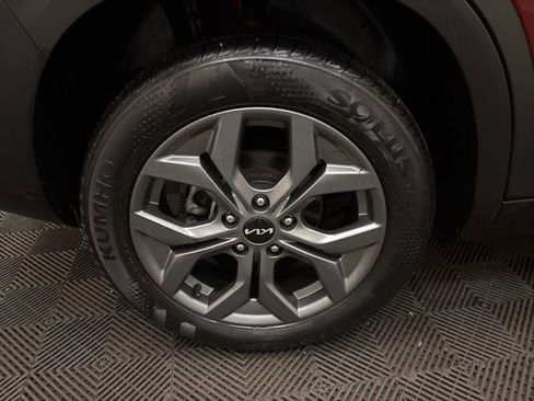Certified 2024 Kia Seltos S FWD image 23