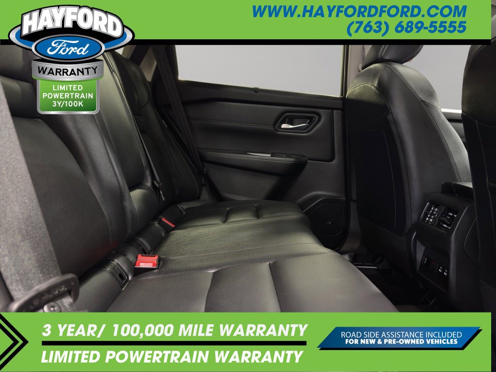 Used 2025 Nissan Rogue SL w/ Tech Package AWD/4WD image 21