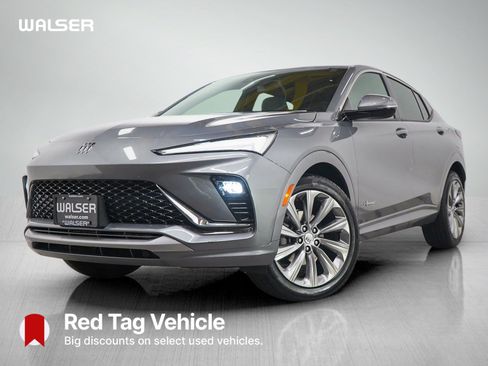 Used 2024 Buick Envista Avenir image 1