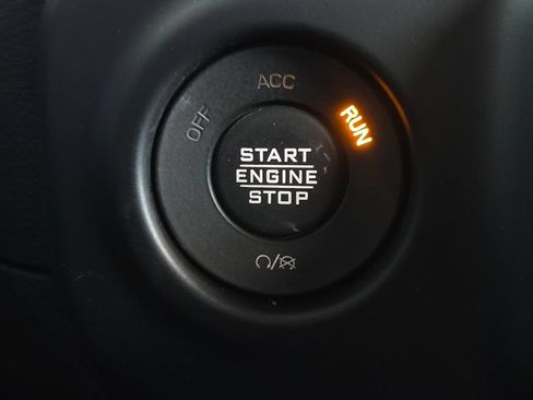 Used 2021 Jeep Wrangler Unlimited Sport AWD/4WD image 10