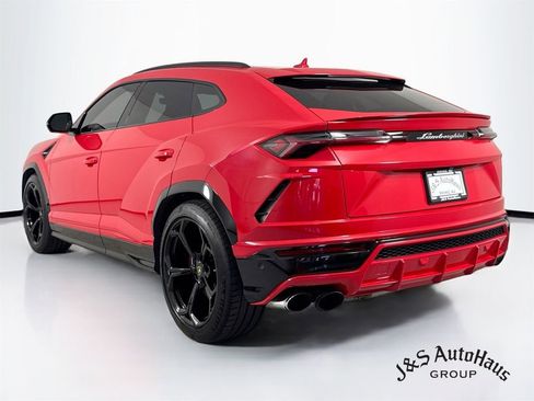 Used 2019 Lamborghini Urus AWD/4WD image 5