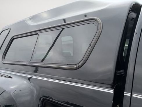 Used 2018 Chevrolet Silverado 3500 High Country w/ Duramax Plus Package image 37