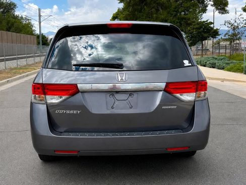 Used 2016 Honda Odyssey SE image 3