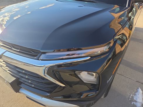 Used 2025 Chevrolet TrailBlazer LT w/ Driver Confidence Package image 10