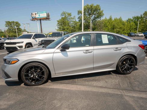 Certified 2023 Honda Civic Sport image 3