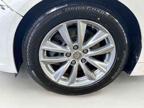 Used 2015 INFINITI Q50 RWD image 37