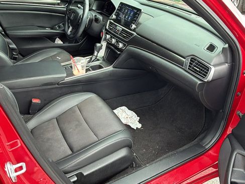 Used 2021 Honda Accord Sport image 19