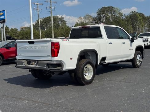 New 2026 Chevrolet Silverado 3500 LTZ w/ LTZ Plus Package AWD/4WD image 3