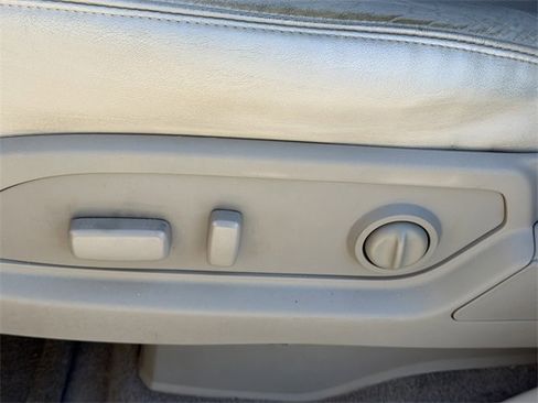 Used 2017 Buick Enclave Leather w/ Enclave Sport Touring Edition image 22