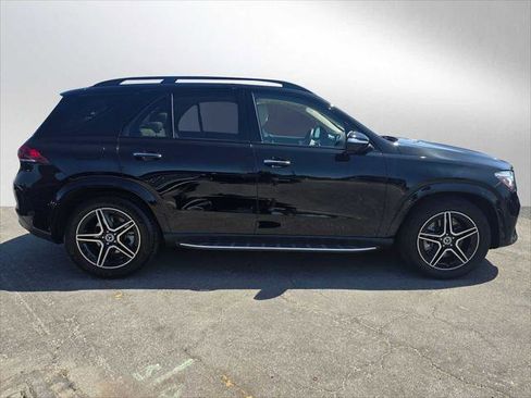 Used 2023 Mercedes-Benz GLE 450 4MATIC image 2