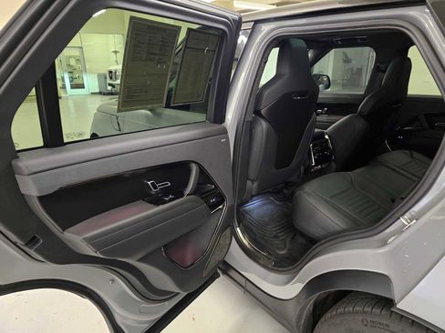 Used 2025 Land Rover Range Rover Sport SV Edition Two image 18
