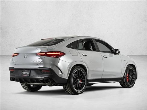 New 2026 Mercedes-Benz GLE 63 AMG S image 5
