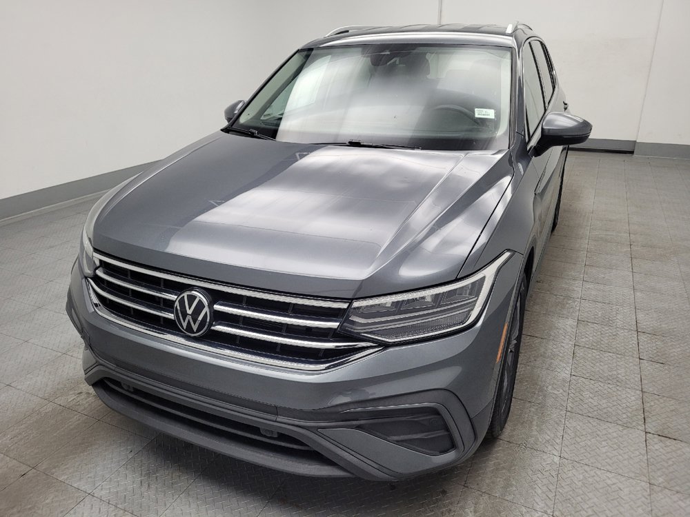 Used 2024 Volkswagen Tiguan SE FWD image 15