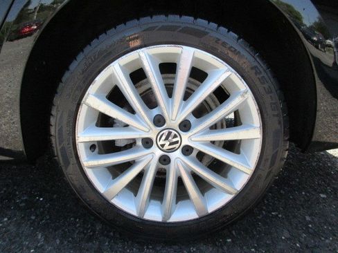 Used 2014 Volkswagen Jetta SEL FWD image 15
