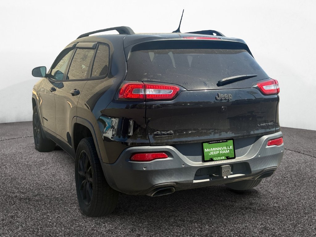 Used 2015 Jeep Cherokee Limited w/ Luxury Group AWD/4WD image 3