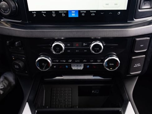 Used 2025 Ford F350 Platinum AWD/4WD image 24