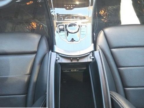 Used 2019 Mercedes-Benz C 300 4MATIC Sedan image 20