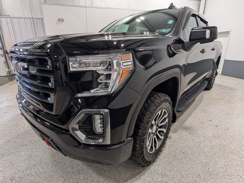 Used 2022 GMC Sierra 1500 AT4 AWD/4WD image 6