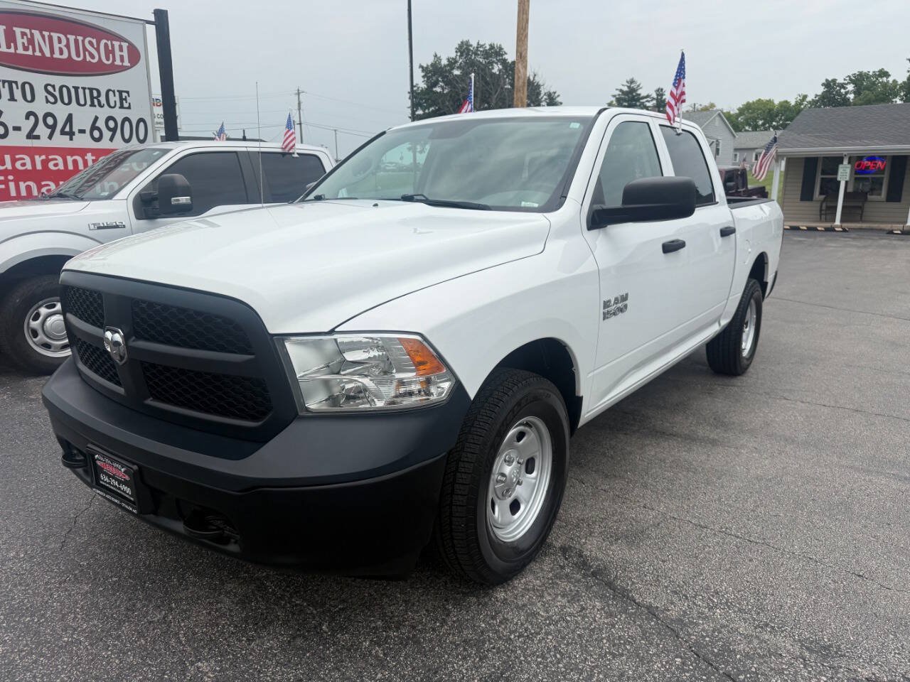 Used 2016 RAM 1500 Tradesman w/ Popular Equipment Group AWD/4WD image 2