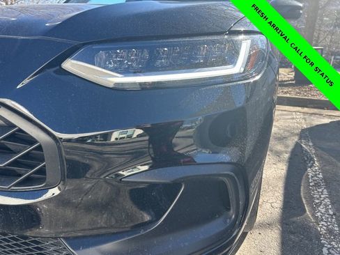 Certified 2024 Honda HR-V Sport image 3