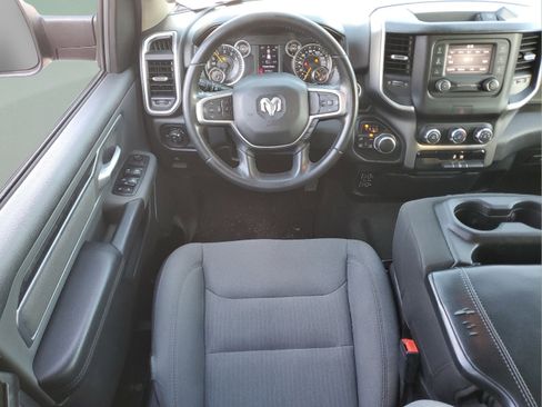 Used 2020 RAM 1500 Big Horn AWD/4WD image 8