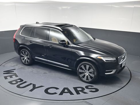 Used 2024 Volvo XC90 T8 Ultimate w/ Protection Package Premier image 31