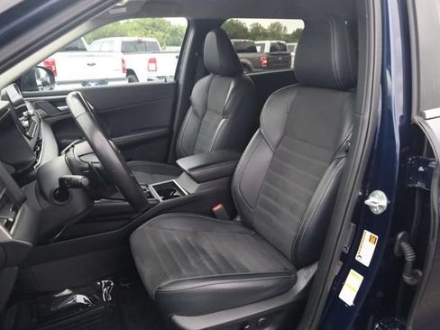Used 2024 Mitsubishi Outlander SE FWD image 20