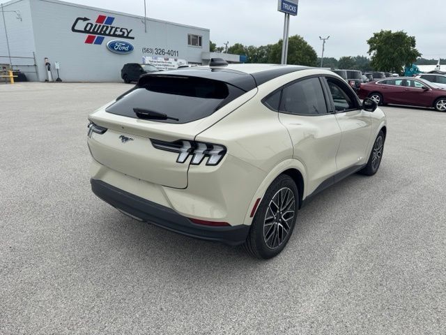 Used 2025 Ford Mustang Mach-E Premium AWD/4WD image 3