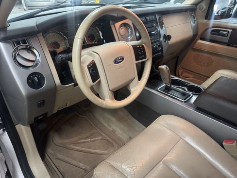 Used 2012 Ford Expedition EL XLT image 7