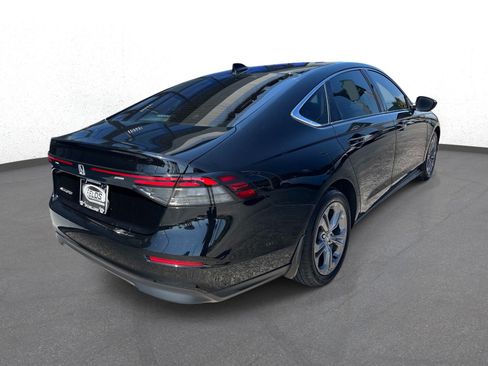 Used 2023 Honda Accord EX image 3