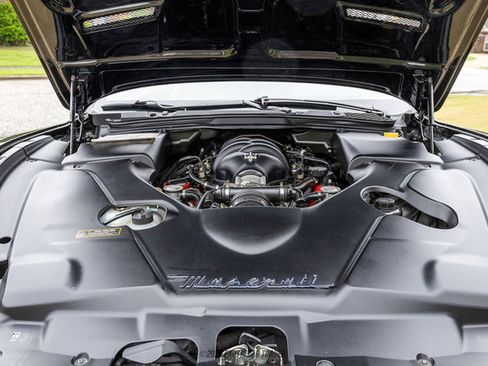 Used 2011 Maserati GranTurismo S RWD image 19
