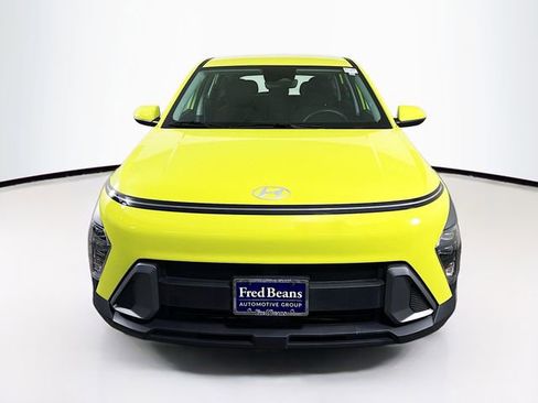 Certified 2024 Hyundai Kona SE image 2