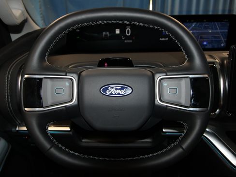 New 2027 Ford Expedition Max Platinum AWD/4WD image 10